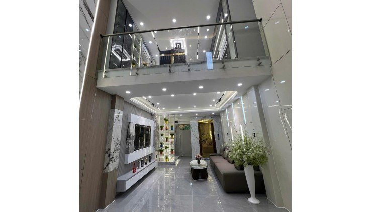 Bán nhà 40m², 6 tầng, 3PN, Gò Vấp, 8.55 tỷ, sổ hồng TẶNG NỘI THẤT